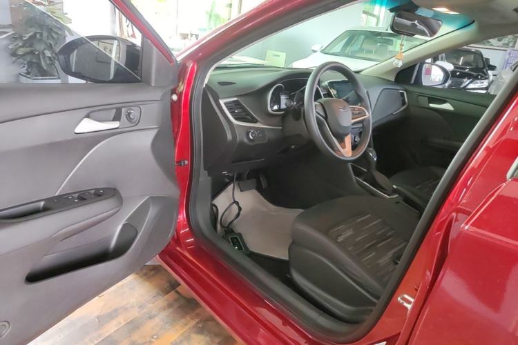 Used Chevrolet Monza 2019 Redline 320T Dual-Clutch Joyful Edition China VI Standard Driver Seat
