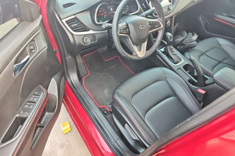 Used Chevrolet Monza 2019 RS 330T Automatic Comfort Edition China VI Standard Driver Seat