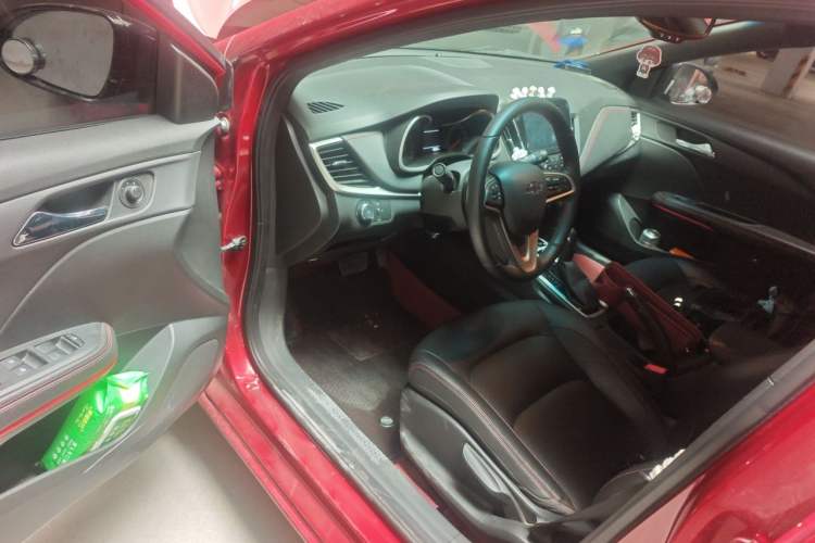 Used Chevrolet Monza 2019 RS 330T Automatic Comfort Edition China VI Standard Driver Seat