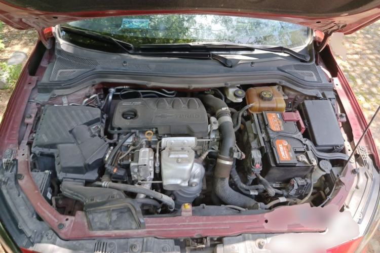 Used Chevrolet Monza 2019 RS 330T Automatic Comfort Edition China VI Standard Engine Bay