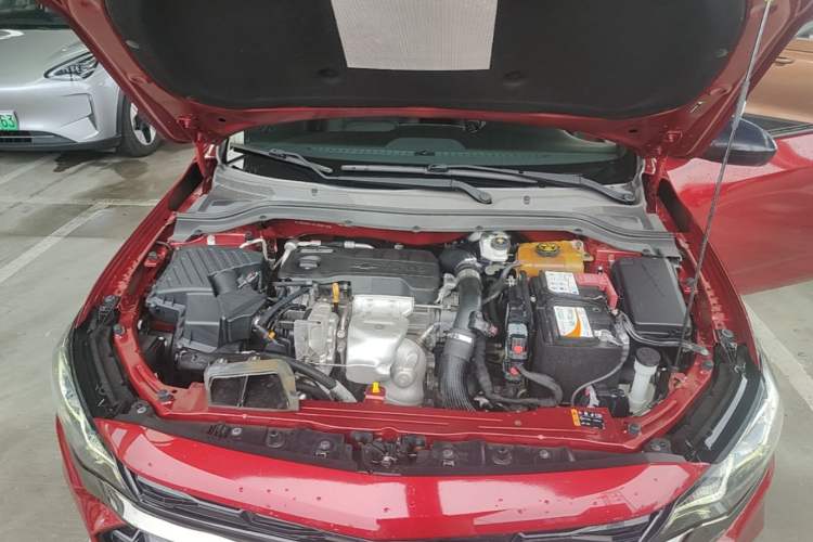 Used Chevrolet Monza 2019 RS 330T Automatic Comfort Edition China VI Standard Engine Bay
