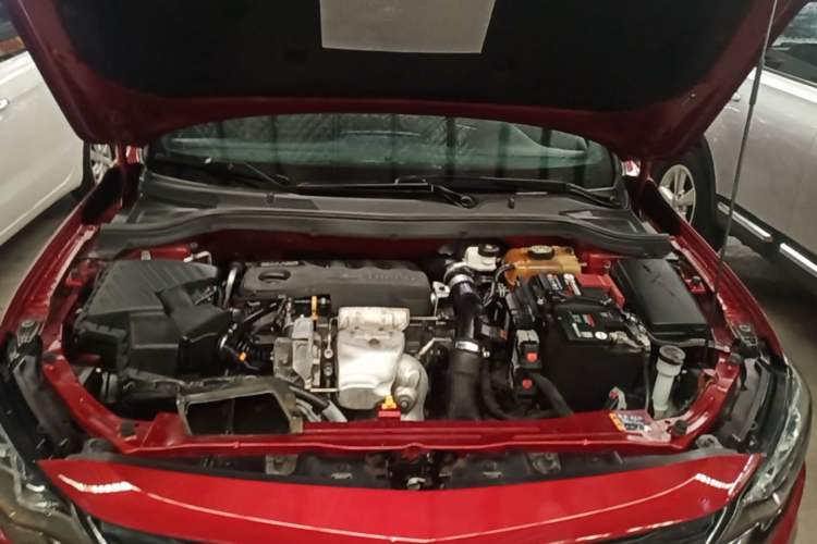 Used Chevrolet Monza 2019 RS 330T Automatic Comfort Edition China VI Standard Engine Bay