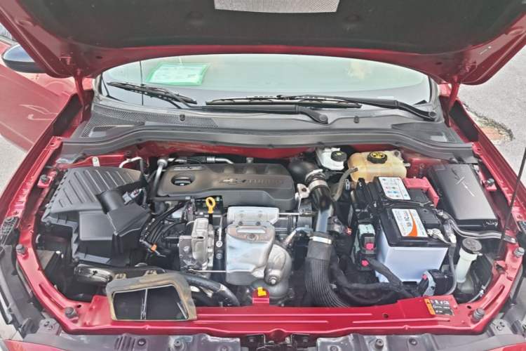 Used Chevrolet Monza 2019 RS 330T Automatic Comfort Edition China VI Standard Engine Bay