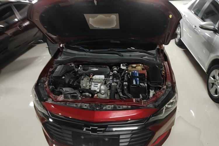 Used Chevrolet Monza 2019 Redline 320T Dual-Clutch Sporty Version China VI Standard Engine Bay