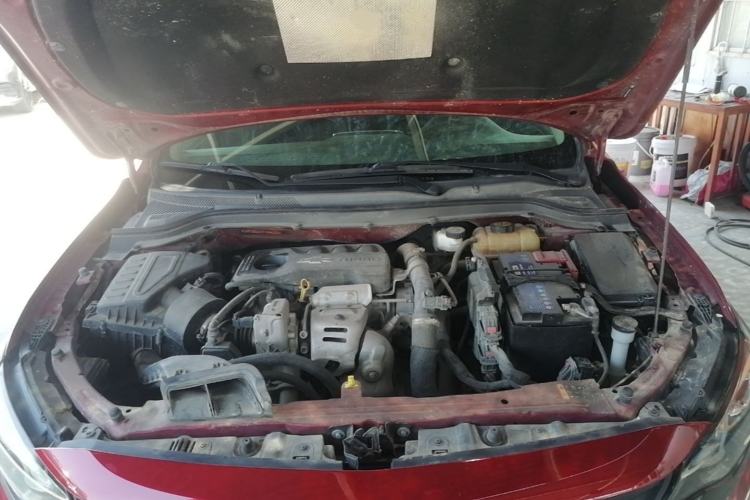 Used Chevrolet Monza 2019 Redline 320T Dual-Clutch Joyful Edition China VI Standard Engine Bay