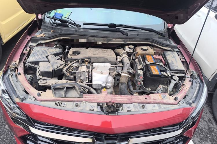 Used Chevrolet Monza 2019 RS 330T Automatic Comfort Edition China VI Standard Engine Bay