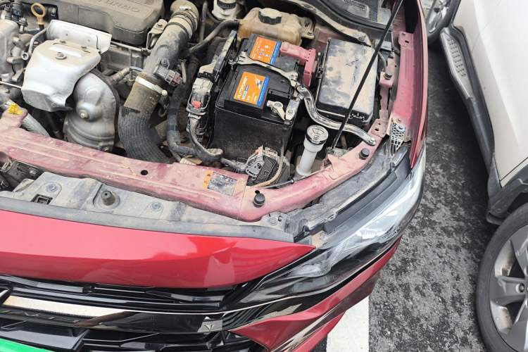 Used Chevrolet Monza 2019 RS 330T Automatic Comfort Edition China VI Standard Engine Bay Left