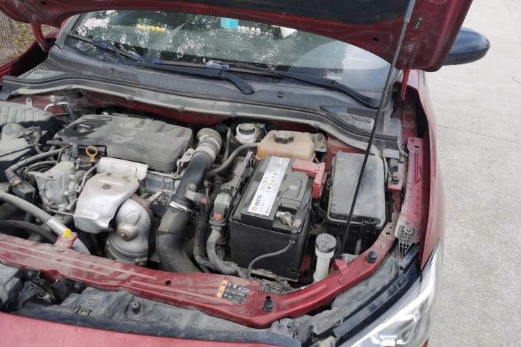 Used Chevrolet Monza 2019 RS 330T Automatic Comfort Edition China VI Standard Engine Bay Left