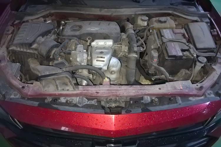 Used Chevrolet Monza 2019 Redline 320T Dual-Clutch Joyful Edition China VI Standard Engine Bay