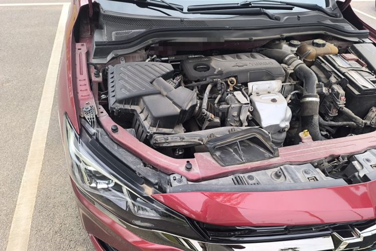 Used Chevrolet Monza 2019 RS 330T Automatic Sporty Edition China VI Standard Engine Bay Right