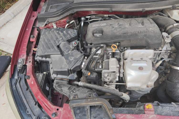 Used Chevrolet Monza 2019 RS 330T Automatic Comfort Edition China VI Standard Engine Bay Right