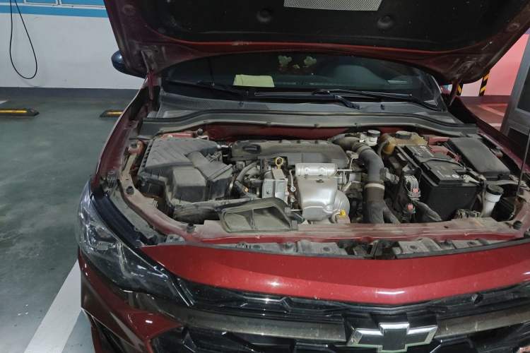 Used Chevrolet Monza 2019 RS 330T Automatic Comfort Edition China VI Standard Engine Bay Right