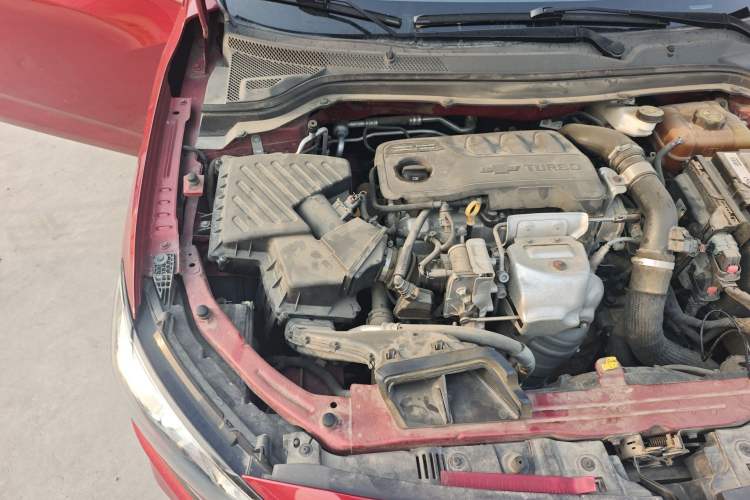 Used Chevrolet Monza 2019 RS 330T Automatic Comfort Edition China VI Standard Engine Bay Right
