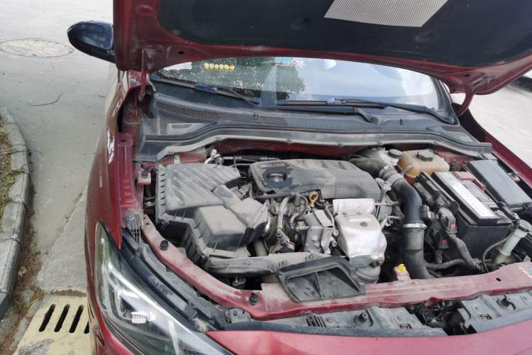 Used Chevrolet Monza 2019 RS 330T Automatic Comfort Edition China VI Standard Engine Bay Right