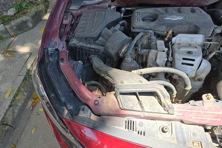 Used Chevrolet Monza 2019 Redline 320T Dual-Clutch Joyful Edition China VI Standard Engine Bay Right