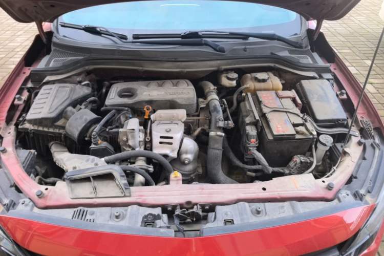 Used Chevrolet Monza 2019 Redline 320T Dual-Clutch Sporty Version China VI Standard Engine Bay