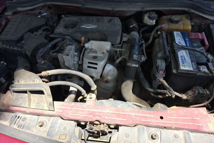 Used Chevrolet Monza 2019 Redline 320T Dual-Clutch Joyful Edition China VI Standard Engine Bay