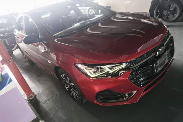 Used Chevrolet Monza 2019 RS 330T Automatic Sporty Edition China VI Standard Front Right 45 Deg
