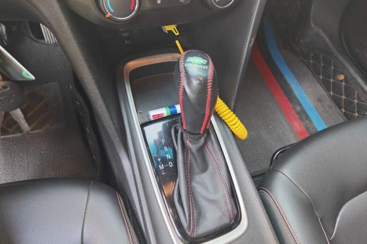 Used Chevrolet Monza 2019 RS 330T Automatic Comfort Edition China VI Standard Gear Lever