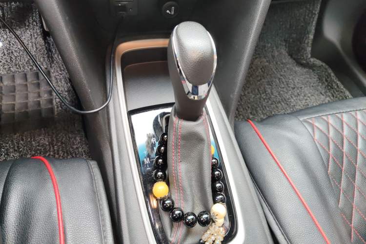 Used Chevrolet Monza 2019 RS 330T Automatic Sporty Edition China VI Standard Gear Lever