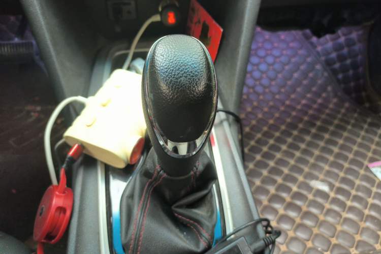 Used Chevrolet Monza 2019 RS 330T Automatic Comfort Edition China VI Standard Gear Lever