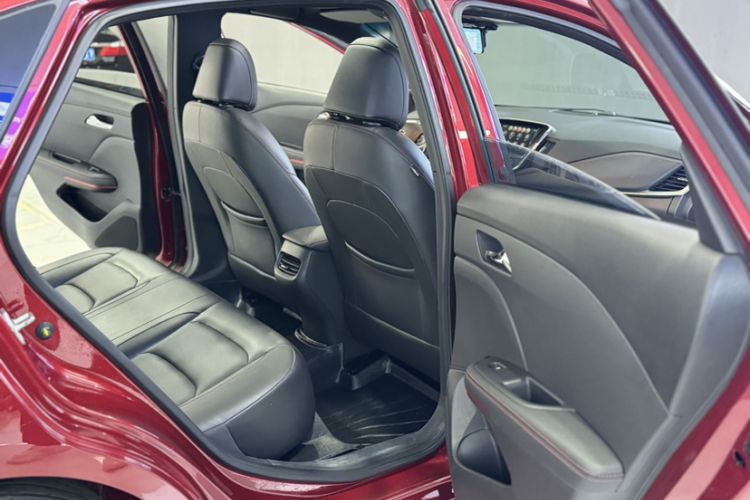 Used Chevrolet Monza 2019 RS 330T Automatic Comfort Edition China VI Standard Interior 2