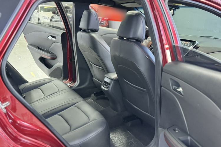 Used Chevrolet Monza 2019 RS 330T Automatic Comfort Edition China VI Standard Interior 4