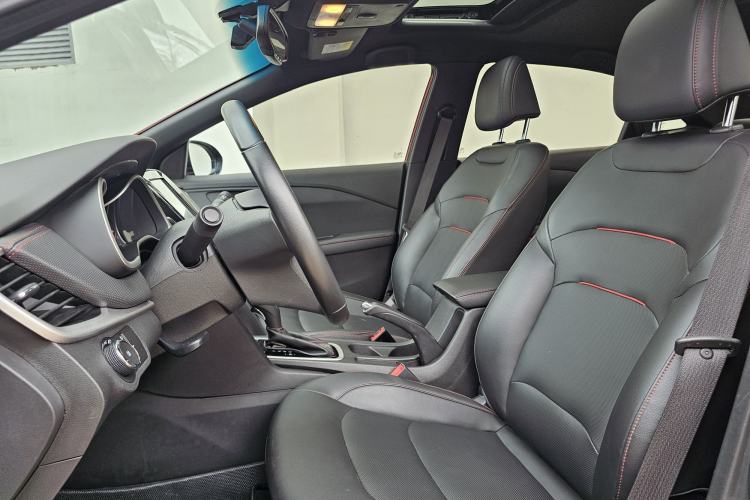 Used Chevrolet Monza 2019 RS 330T Automatic Comfort Edition China VI Standard Interior 4