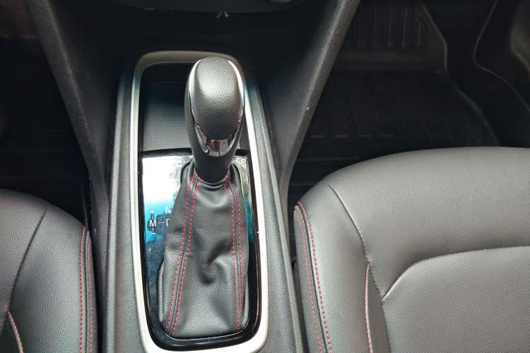 Used Chevrolet Monza 2019 RS 330T Automatic Sporty Edition China VI Standard Interior 5