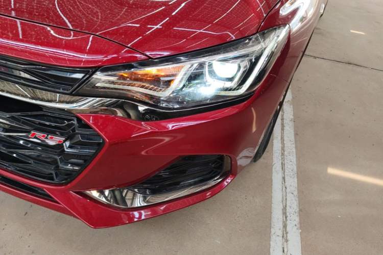 Used Chevrolet Monza 2019 RS 330T Automatic Comfort Edition China VI Standard Left Front Headlight