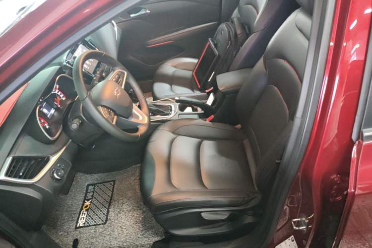Used Chevrolet Monza 2019 RS 330T Automatic Comfort Edition China VI Standard Left Front Seat