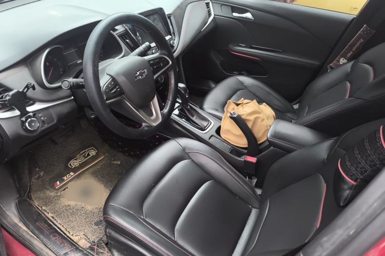 Used Chevrolet Monza 2019 RS 330T Automatic Comfort Edition China VI Standard Left Front Seat