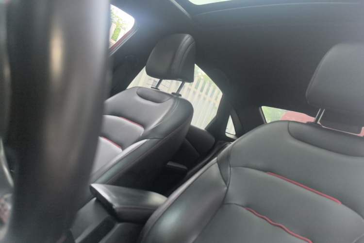 Used Chevrolet Monza 2019 RS 330T Automatic Sporty Edition China VI Standard Left Front Seat