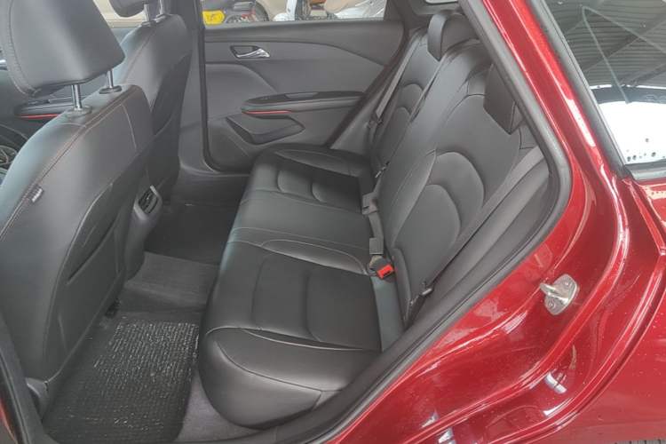 Used Chevrolet Monza 2019 RS 330T Automatic Comfort Edition China VI Standard Left Rear Seat