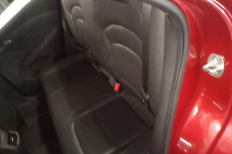 Used Chevrolet Monza 2019 RS 330T Automatic Comfort Edition China VI Standard Left Rear Seat