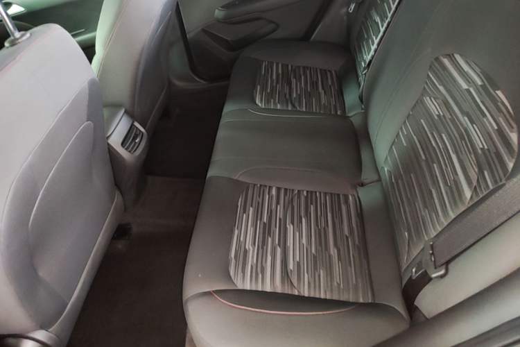 Used Chevrolet Monza 2019 Redline 320T Dual-Clutch Joyful Edition China VI Standard Left Rear Seat