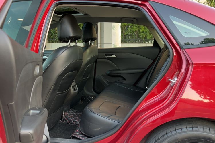 Used Chevrolet Monza 2019 Redline 320T Dual-Clutch Joyful Edition China VI Standard Left Rear Seat