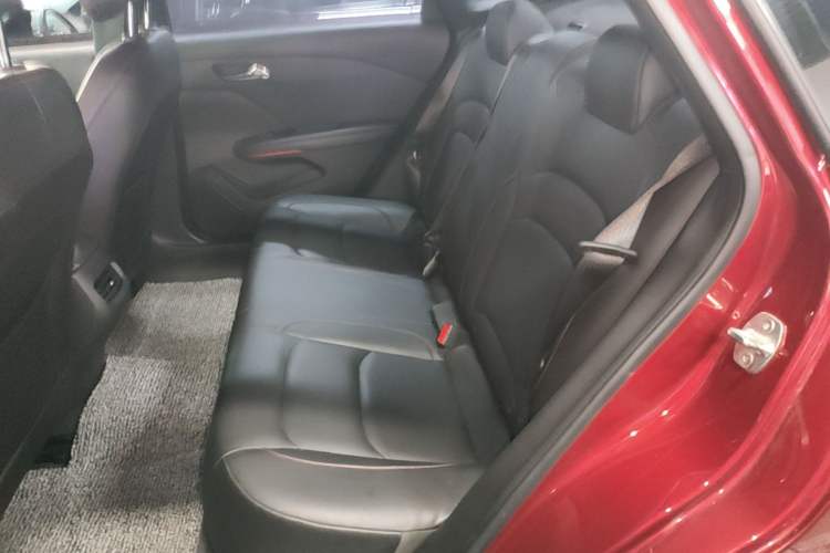 Used Chevrolet Monza 2019 RS 330T Automatic Comfort Edition China VI Standard Left Rear Seat