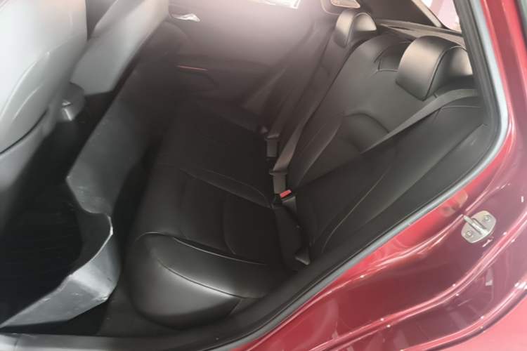 Used Chevrolet Monza 2019 RS 330T Automatic Sporty Edition China VI Standard Left Rear Seat