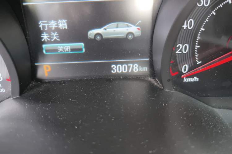 Used Chevrolet Monza 2019 RS 330T Automatic Comfort Edition China VI Standard Odometer Close Up