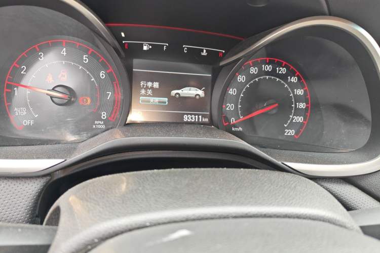 Used Chevrolet Monza 2019 RS 330T Automatic Sporty Edition China VI Standard Odometer Close Up