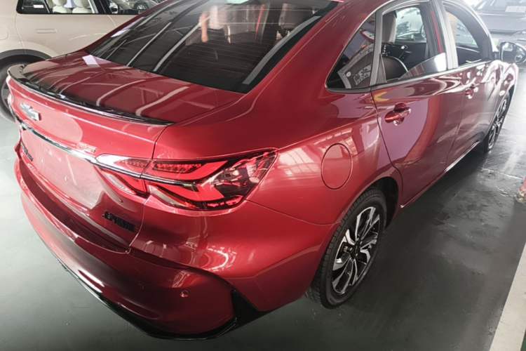 Used Chevrolet Monza 2019 RS 330T Automatic Sporty Edition China VI Standard Rear Right 45 Deg