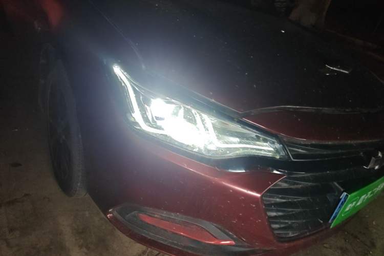 Used Chevrolet Monza 2019 Redline 320T Dual-Clutch Sporty Version China VI Standard Right Front Headlight