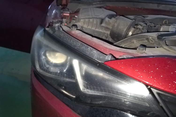 Used Chevrolet Monza 2019 Redline 320T Dual-Clutch Joyful Edition China VI Standard Right Front Headlight
