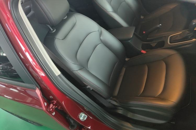 Used Chevrolet Monza 2019 Redline 320T Dual-Clutch Sporty Version China VI Standard Right Front Seat