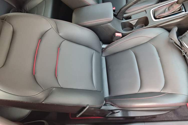 Used Chevrolet Monza 2019 RS 330T Automatic Comfort Edition China VI Standard Right Front Seat