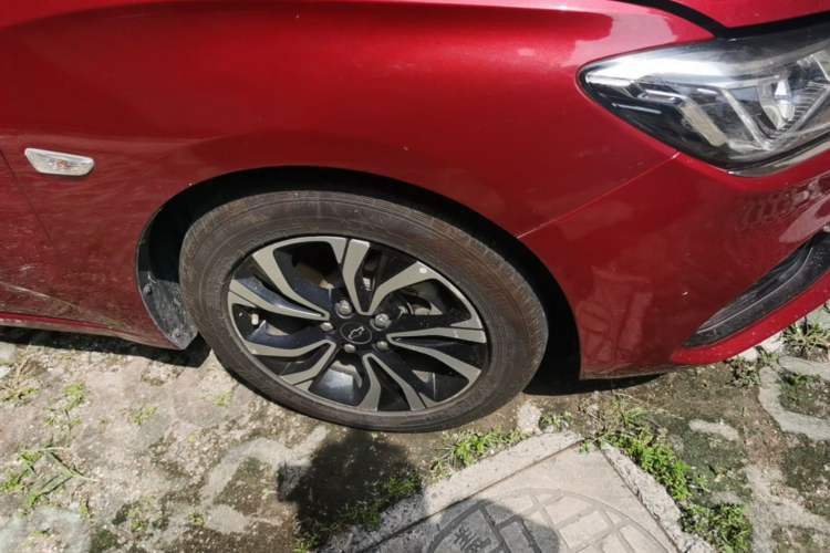Used Chevrolet Monza 2019 RS 330T Automatic Comfort Edition China VI Standard Right Front Wheel Hub