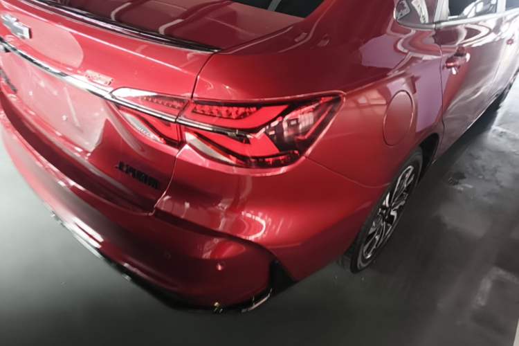 Used Chevrolet Monza 2019 RS 330T Automatic Sporty Edition China VI Standard Right Rear Taillight