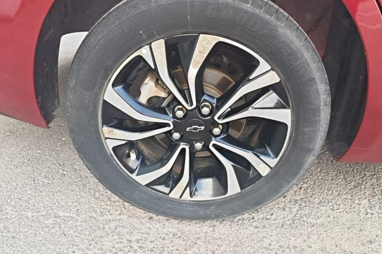 Used Chevrolet Monza 2019 RS 330T Automatic Comfort Edition China VI Standard Right Rear Wheel Hub