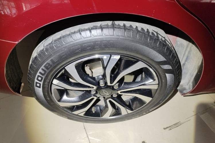 Used Chevrolet Monza 2019 RS 330T Automatic Comfort Edition China VI Standard Right Rear Wheel Hub